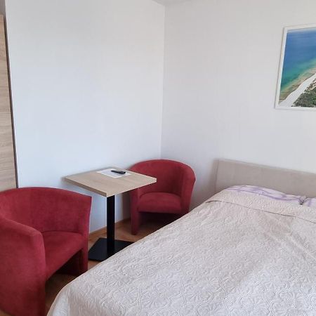 Pogodna 3B Hotel Mielno  Buitenkant foto